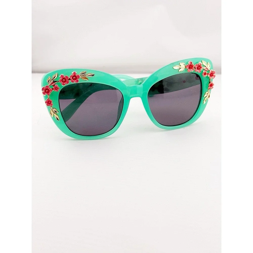Mint Green Retro Style Oversized Cat Design With Floral Foliage Sunglasses